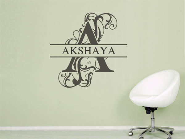 Wandtattoo verschnörkelter Buchstabe A mit Akshaya