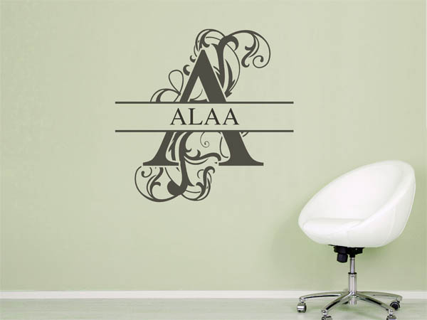 Wandtattoo verschnörkelter Buchstabe A mit Alaa