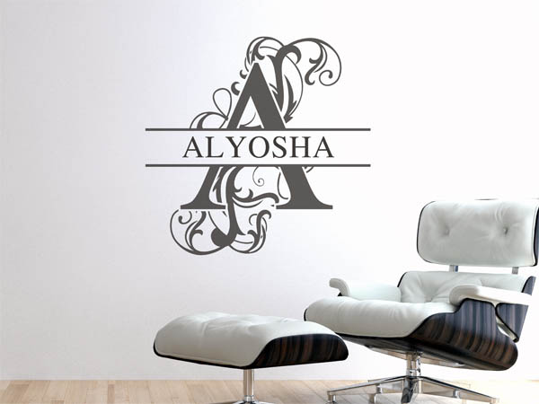 Wandtattoo verschnörkelter Buchstabe A mit Alyosha