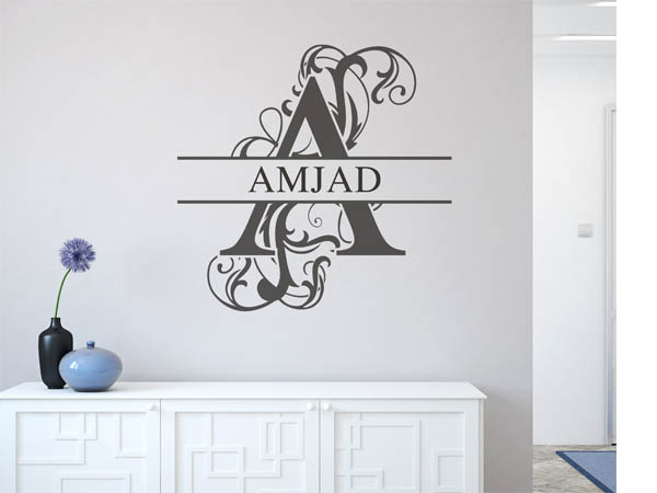 Wandtattoo verschnörkelter Buchstabe A mit Amjad
