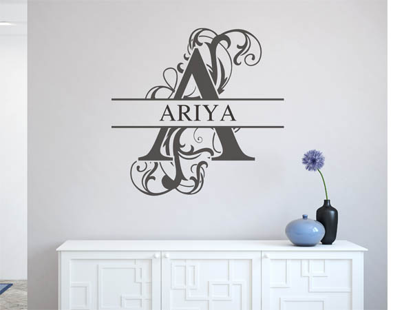 Wandtattoo verschnörkelter Buchstabe A mit Ariya