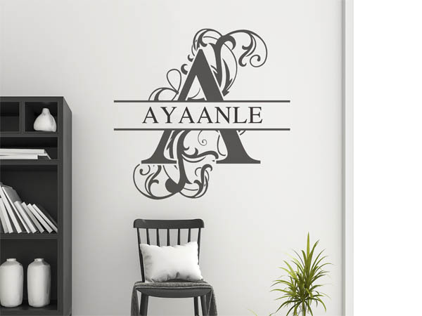 Wandtattoo verschnörkelter Buchstabe A mit Ayaanle