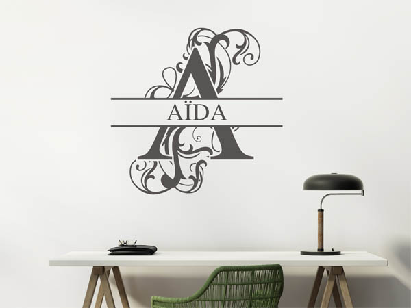 Wandtattoo verschnörkelter Buchstabe A mit Aïda
