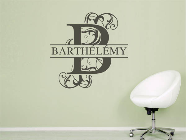 Wandtattoo verschnörkelter Buchstabe B mit Barthélémy