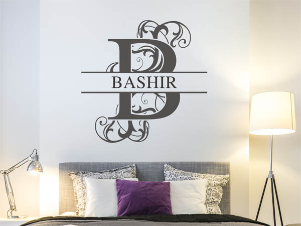 Wandtattoo verschnörkelter Buchstabe B mit Bashir