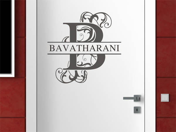 Wandtattoo verschnörkelter Buchstabe B mit Bavatharani