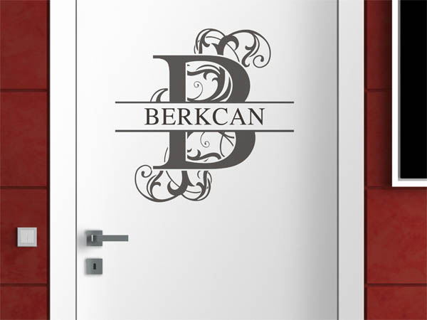 Wandtattoo verschnörkelter Buchstabe B mit Berkcan