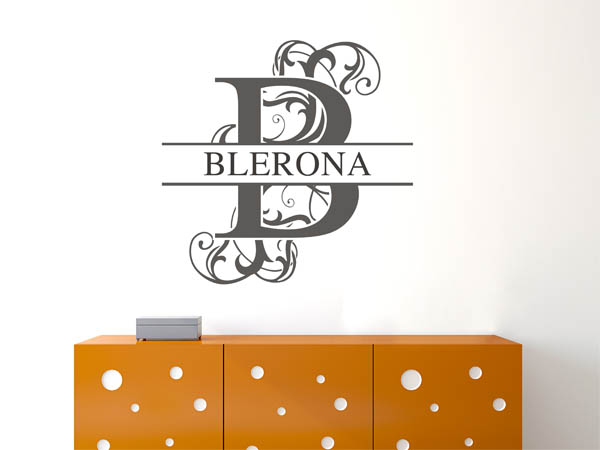 Wandtattoo verschnörkelter Buchstabe B mit Blerona