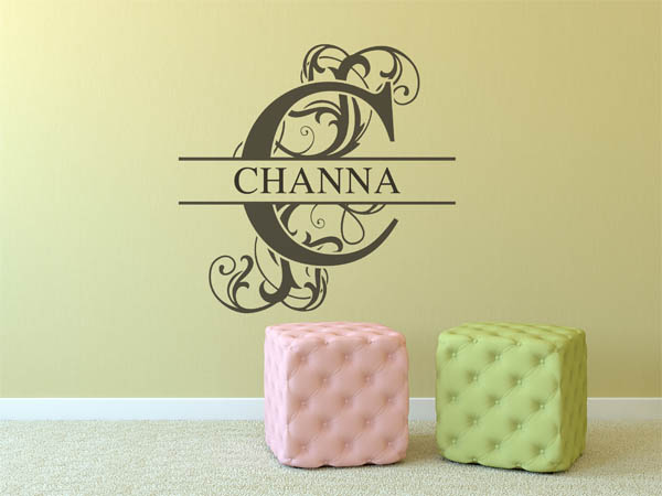 Wandtattoo verschnörkelter Buchstabe C mit Channa