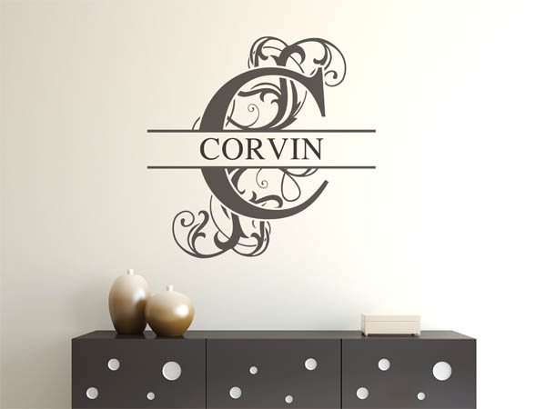 Wandtattoo verschnörkelter Buchstabe C mit Corvin