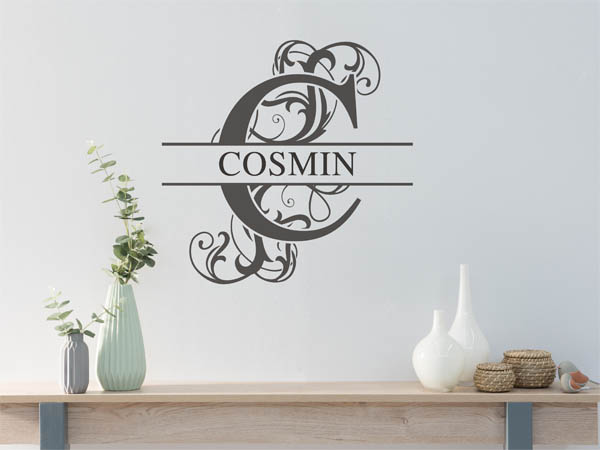 Wandtattoo verschnörkelter Buchstabe C mit Cosmin