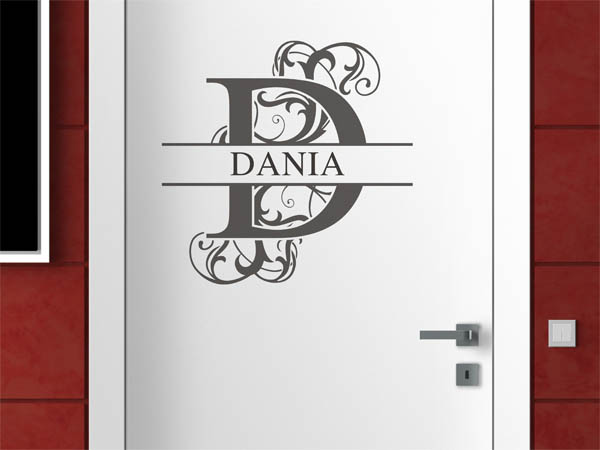 Wandtattoo verschnörkelter Buchstabe D mit Dania