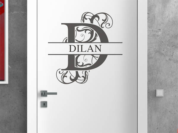 Wandtattoo verschnörkelter Buchstabe D mit Dilan