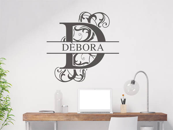 Wandtattoo verschnörkelter Buchstabe D mit Dèbora