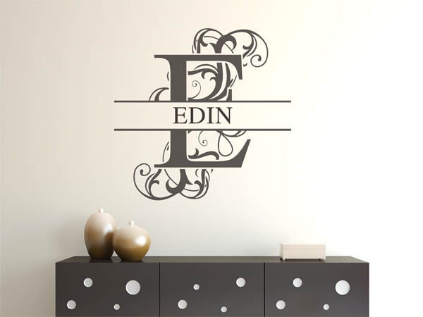Wandtattoo verschnörkelter Buchstabe E mit Edin