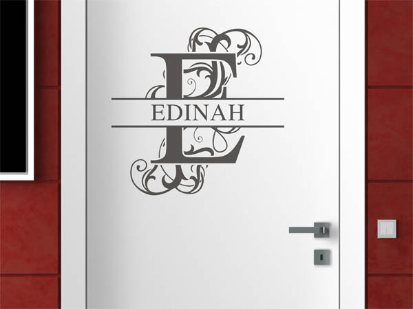 Wandtattoo verschnörkelter Buchstabe E mit Edinah