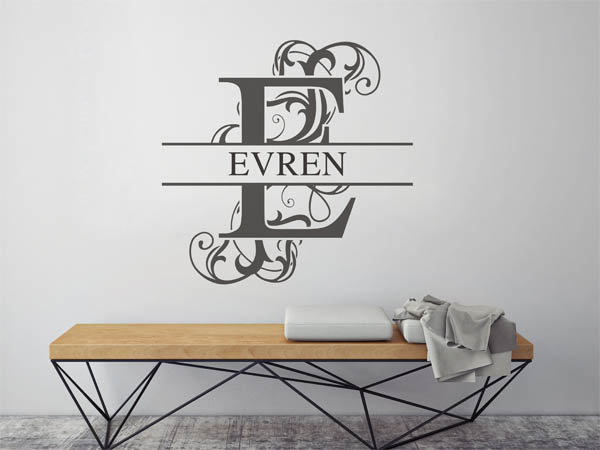 Wandtattoo verschnörkelter Buchstabe E mit Evren