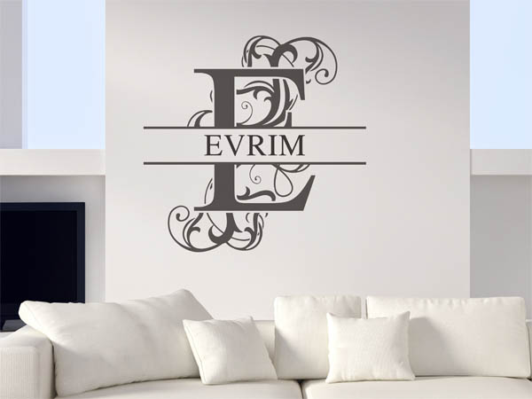 Wandtattoo verschnörkelter Buchstabe E mit Evrim