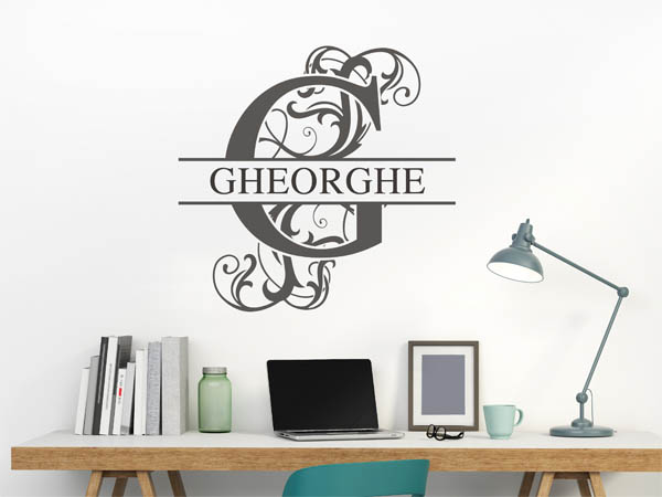 Wandtattoo verschnörkelter Buchstabe G mit Gheorghe