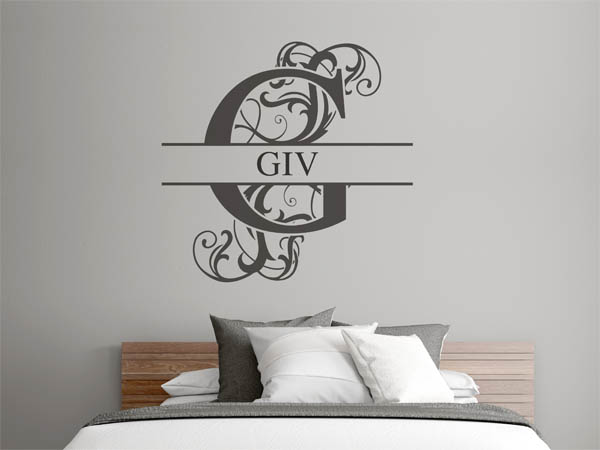 Wandtattoo verschnörkelter Buchstabe G mit Giv