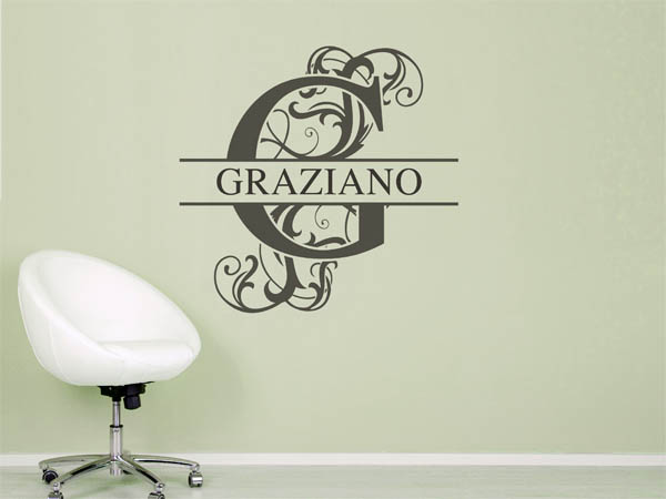 Wandtattoo verschnörkelter Buchstabe G mit Graziano