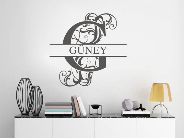 Wandtattoo verschnörkelter Buchstabe G mit Güney