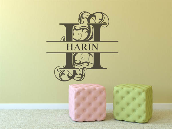 Wandtattoo verschnörkelter Buchstabe H mit Harin