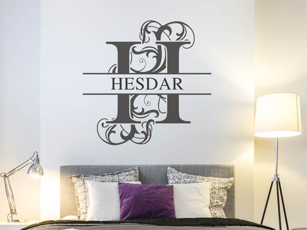 Wandtattoo verschnörkelter Buchstabe H mit Hesdar