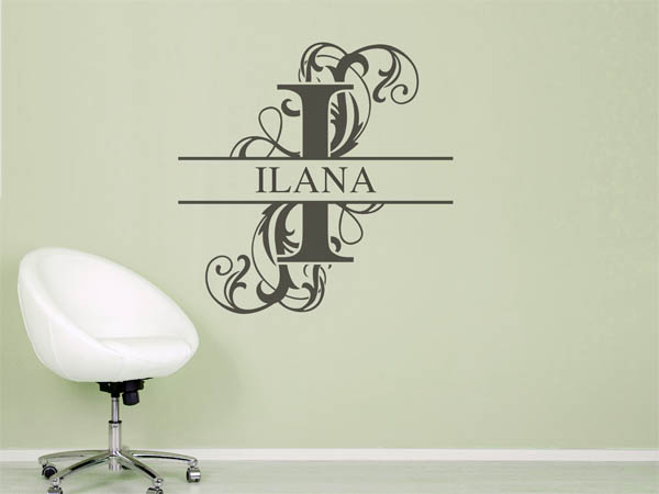 Wandtattoo verschnörkelter Buchstabe I mit Ilana