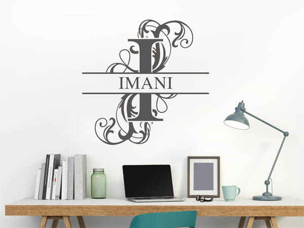 Wandtattoo verschnörkelter Buchstabe I mit Imani