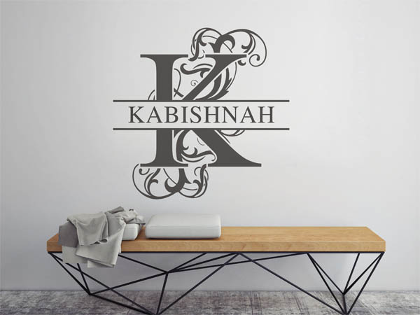 Wandtattoo verschnörkelter Buchstabe K mit Kabishnah