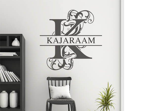 Wandtattoo verschnörkelter Buchstabe K mit Kajaraam