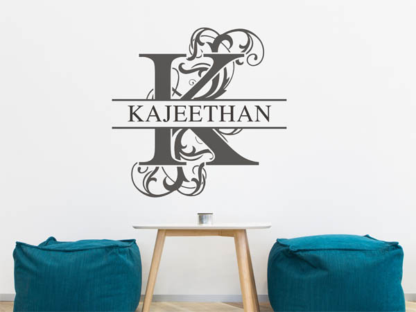 Wandtattoo verschnörkelter Buchstabe K mit Kajeethan