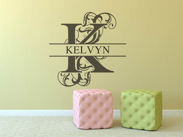Wandtattoo verschnörkelter Buchstabe K mit Kelvyn