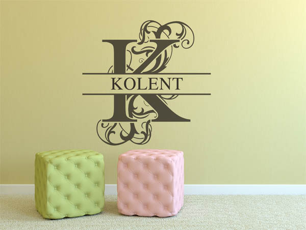 Wandtattoo verschnörkelter Buchstabe K mit Kolent