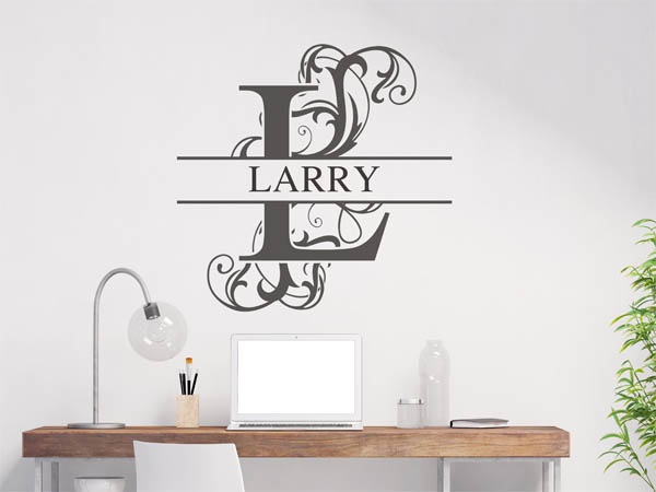 Wandtattoo verschnörkelter Buchstabe L mit Larry