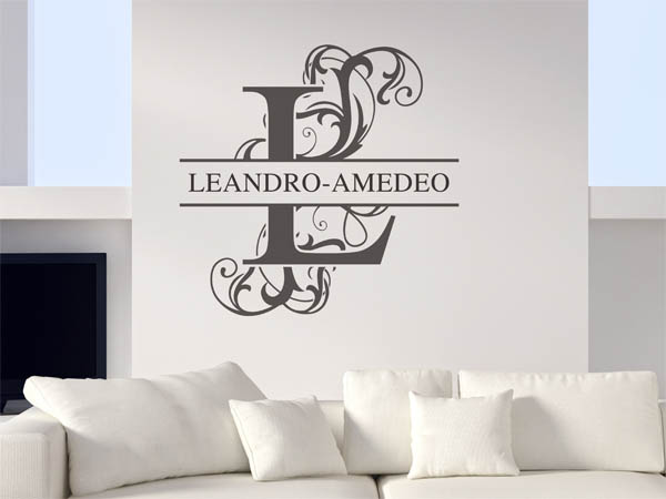 Wandtattoo verschnörkelter Buchstabe L mit Leandro-Amedeo