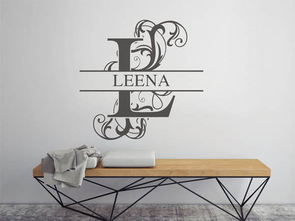 Wandtattoo verschnörkelter Buchstabe L mit Leena