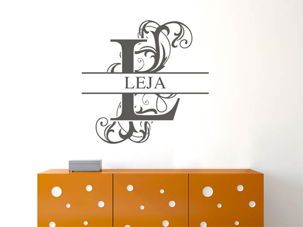 Wandtattoo verschnörkelter Buchstabe L mit Leja