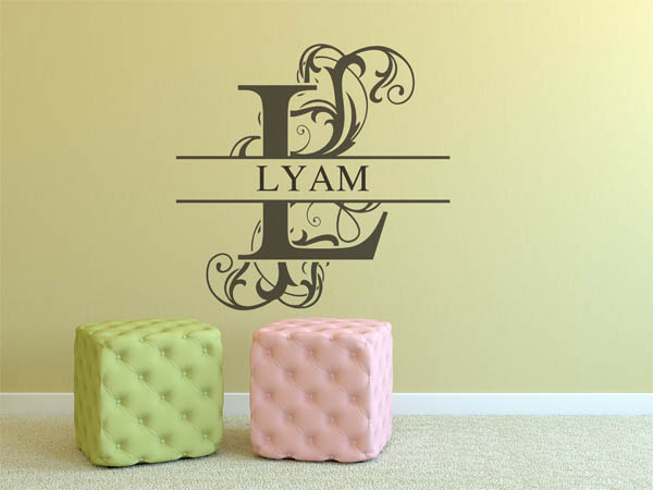 Wandtattoo verschnörkelter Buchstabe L mit Lyam