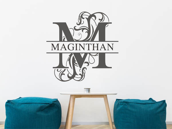 Wandtattoo verschnörkelter Buchstabe M mit Maginthan