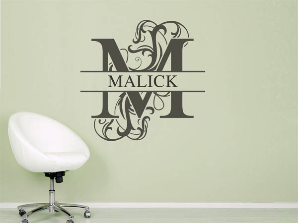 Wandtattoo verschnörkelter Buchstabe M mit Malick