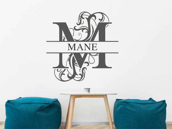 Wandtattoo verschnörkelter Buchstabe M mit Mane