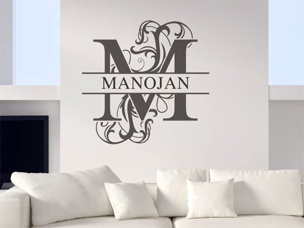 Wandtattoo verschnörkelter Buchstabe M mit Manojan