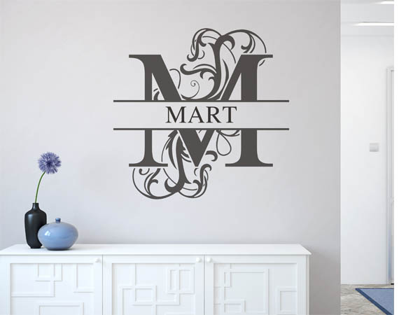 Wandtattoo verschnörkelter Buchstabe M mit Mart