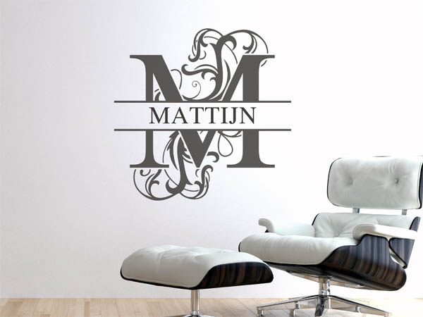 Wandtattoo verschnörkelter Buchstabe M mit Mattijn