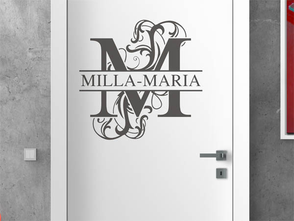 Wandtattoo verschnörkelter Buchstabe M mit Milla-Maria