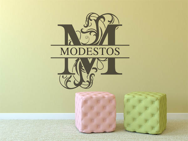 Wandtattoo verschnörkelter Buchstabe M mit Modestos