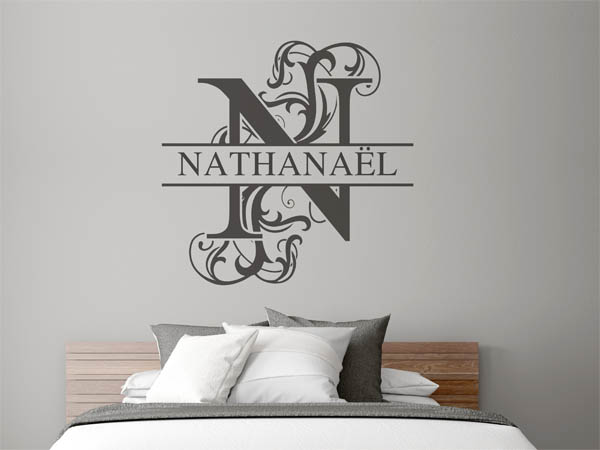 Wandtattoo verschnörkelter Buchstabe N mit Nathanaël