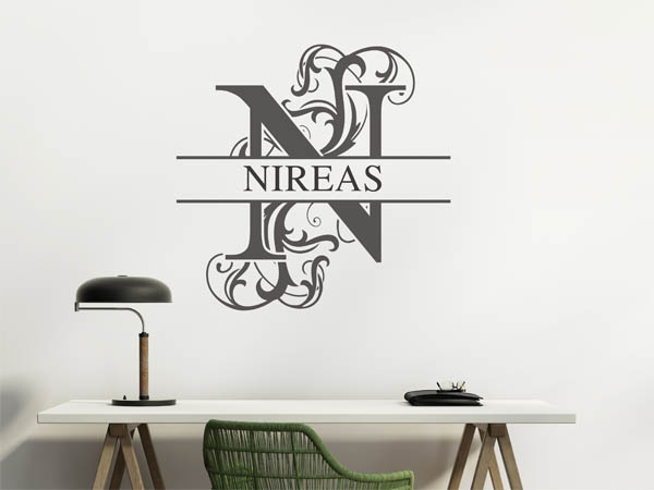 Wandtattoo verschnörkelter Buchstabe N mit Nireas